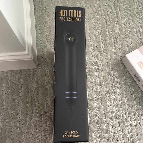 Black and gold hot tools 1” curl bar - Picture 4 of 5